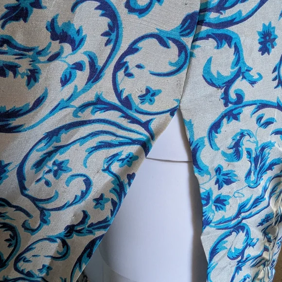 Elegant Blue Patterned Dress - Picture 5 of 10